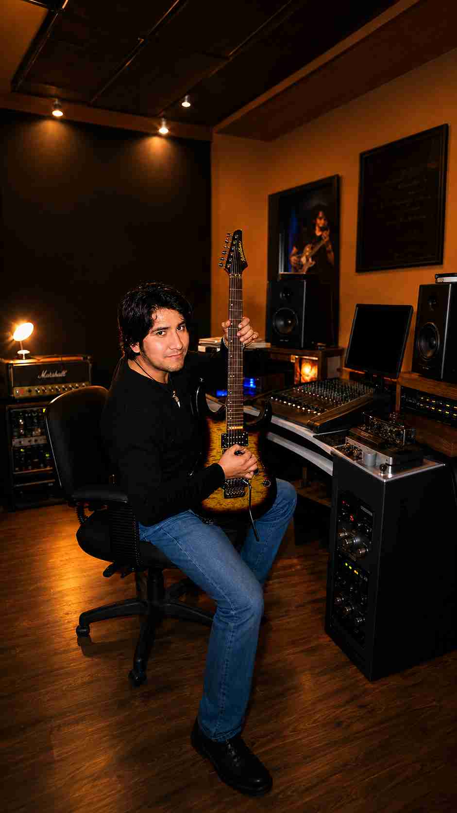 Val Staccato independent music producer recording studio Lima Peru Marshall amplifier mixing console Washburn guitar
